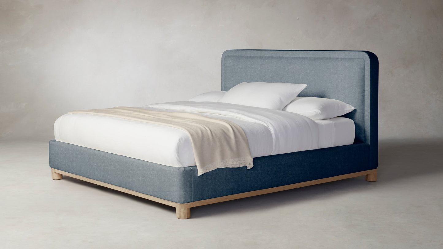 The Kent - Performance Stonewashed Linen Chambray Bed - 47" Headboard