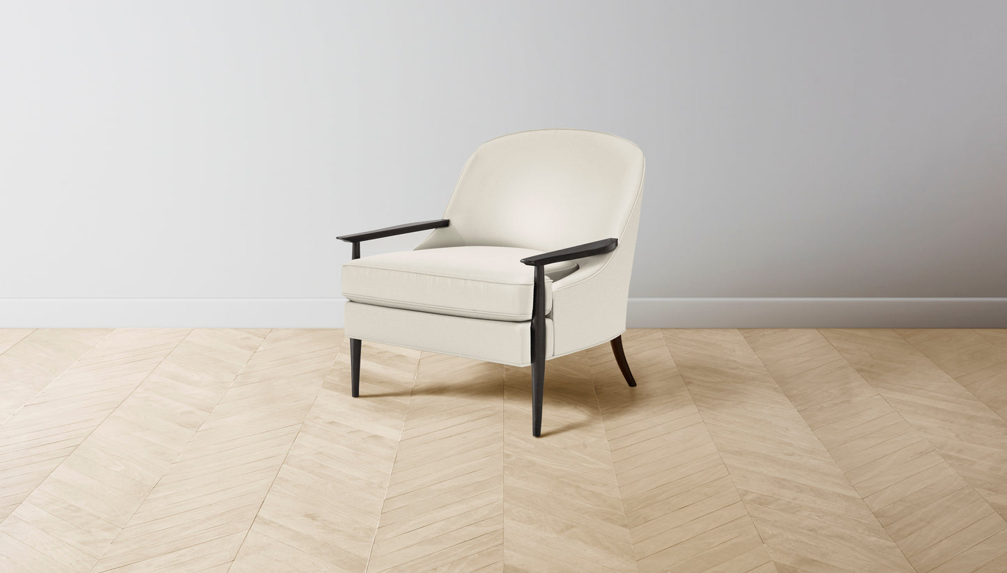 The Leroy  - Pebbled Leather Swan Chair