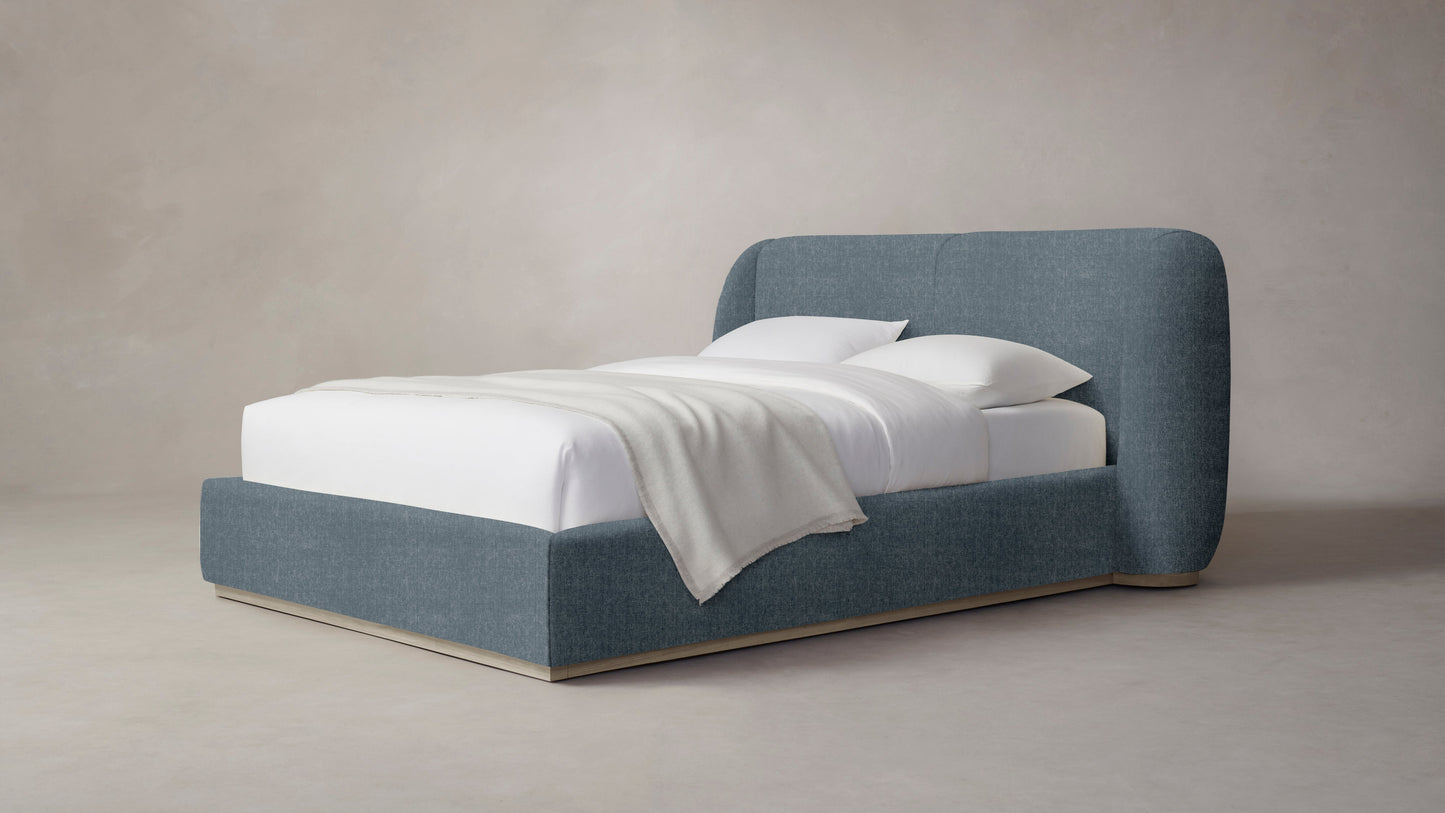 The Smith  - Performance Stonewashed Linen Chambray Bed - 42" Headboard